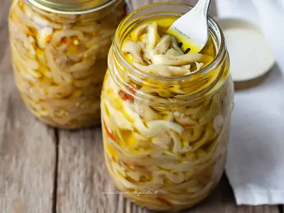Melanzane sotto sale, la ricetta tradizionale senza errori